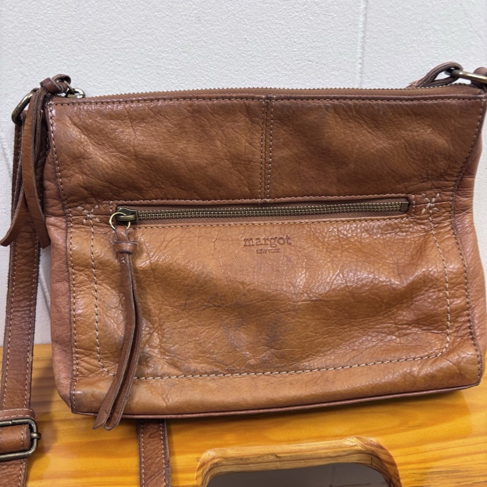Margot Tan‎ Leather Shoulder Bag Retro Style  - READ